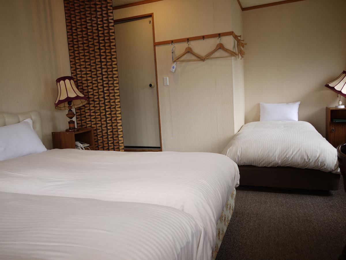 Hakuba Maerchen House Hotel Exterior foto